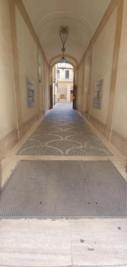 Chiara'S Place At Pantheon - Your Apt In Roma Ngoại thất bức ảnh